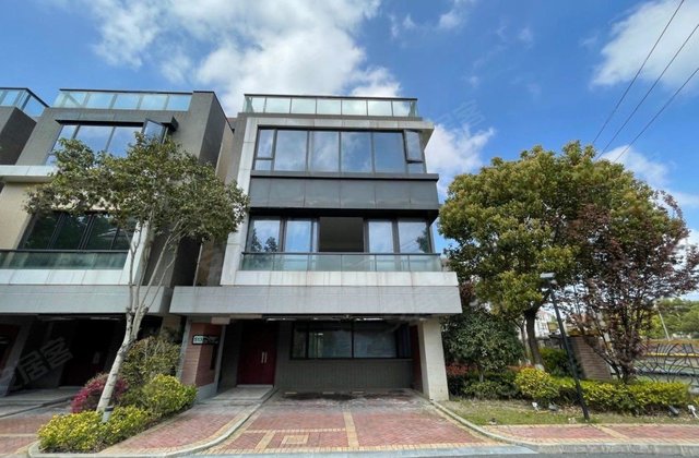 上海房产网>上海小区>青浦小区>赵巷小区>泷湾苑>