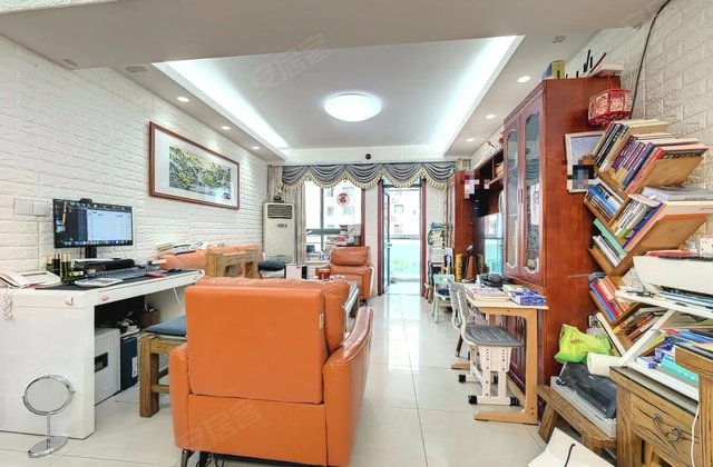 曲阳名邸3室2厅147.06㎡899万二手房图片