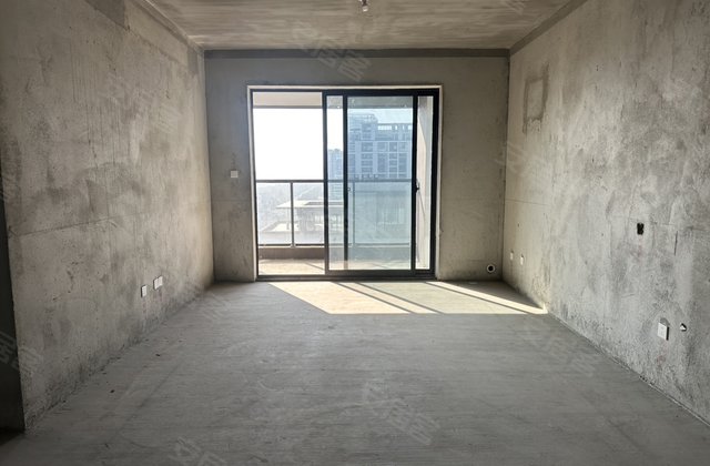 皋城尚镜4室2厅152㎡85万二手房图片