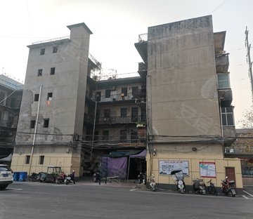 老河口市商务局家属院
