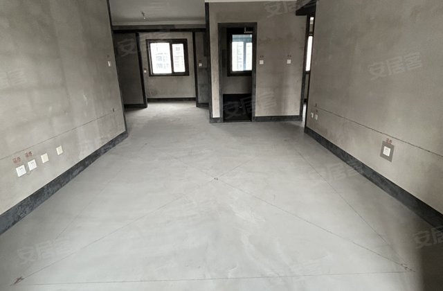 永美大公馆4室2厅144㎡69万二手房图片