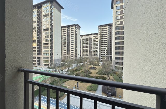 大地领创府3室2厅139㎡64.5万二手房图片