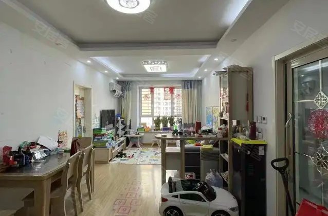融创中央学府3室2厅92.1㎡148万二手房图片