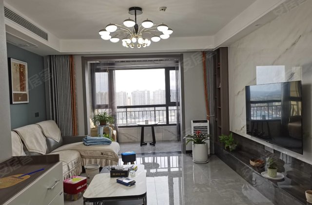 东泰中央公馆4室2厅147㎡92万二手房图片