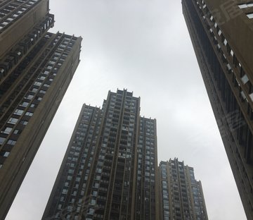 溪水河畔花园(商住楼)