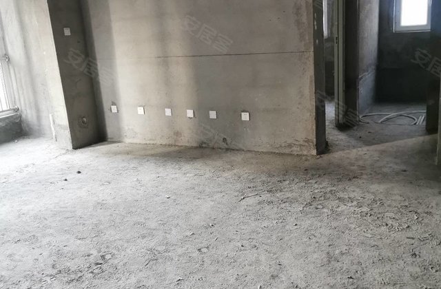 佳和雅园3室2厅135㎡65万二手房图片