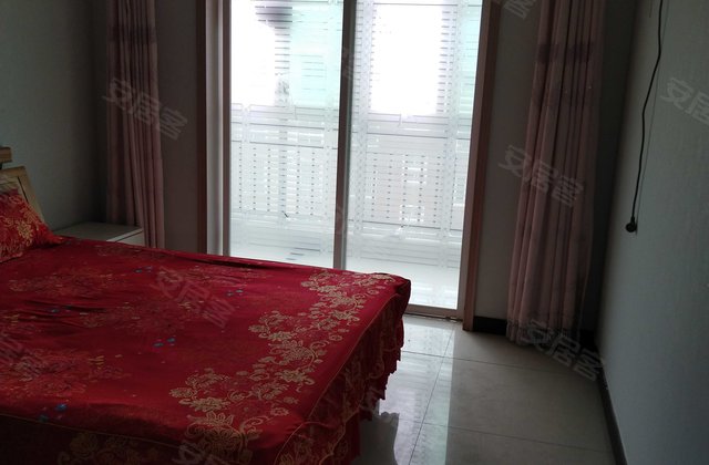 恒实小区2室2厅100㎡49.9万二手房图片