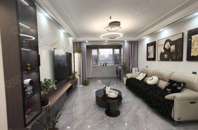 金河1号3室2厅129.62㎡78万二手房图片