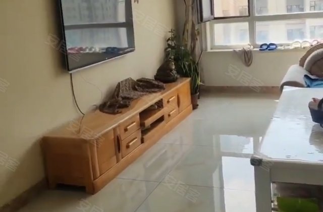 龙嘉花园2室1厅96㎡37万二手房图片