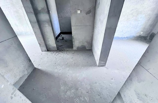 润洲花园(西区)3室2厅110㎡65万二手房图片