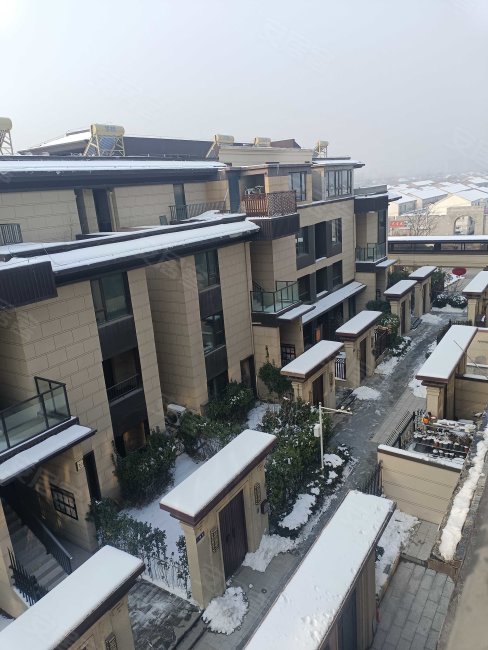 弘阳凤鸣府别墅