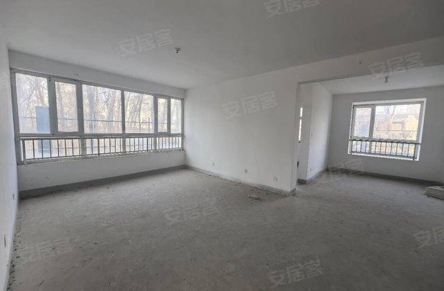 水榭明珠4室2厅147㎡82万二手房图片