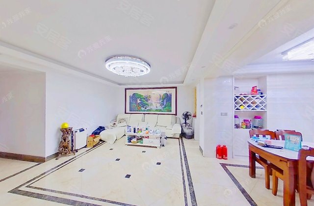 宝龙世家3室2厅114㎡138万二手房图片