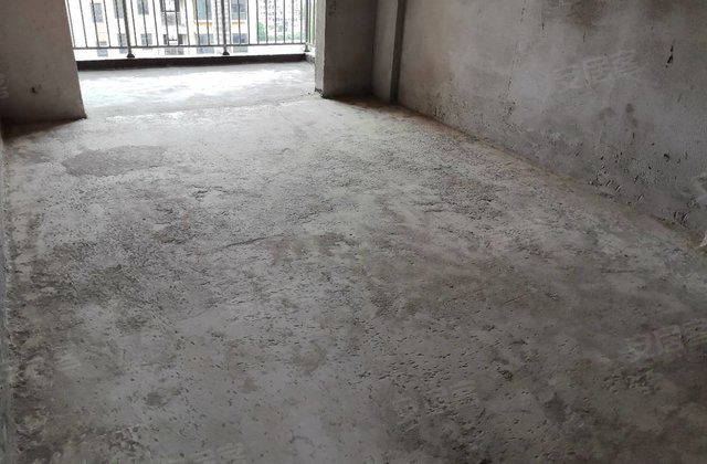 陆羽金龙嘉苑3室2厅127㎡40万二手房图片