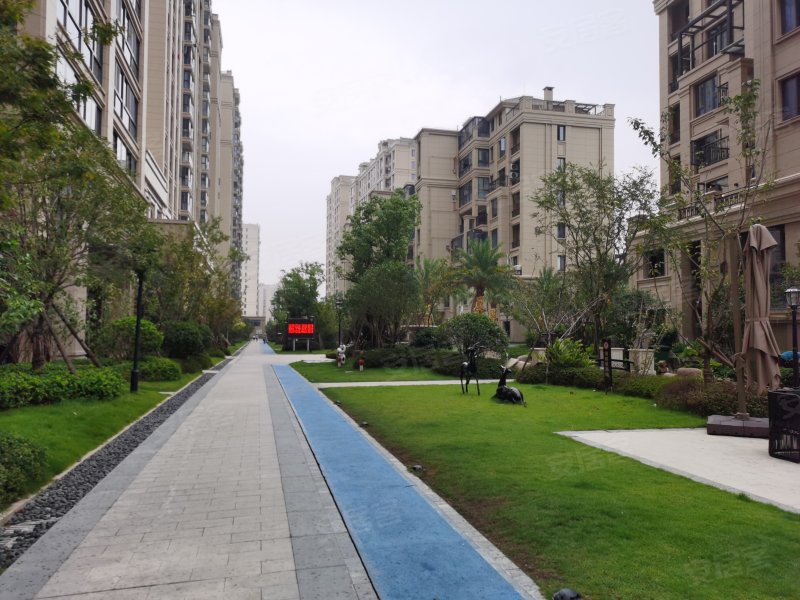 华鸿万府(龙湾)