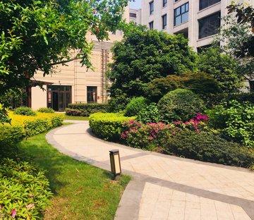 逸兰露香园服务式公寓