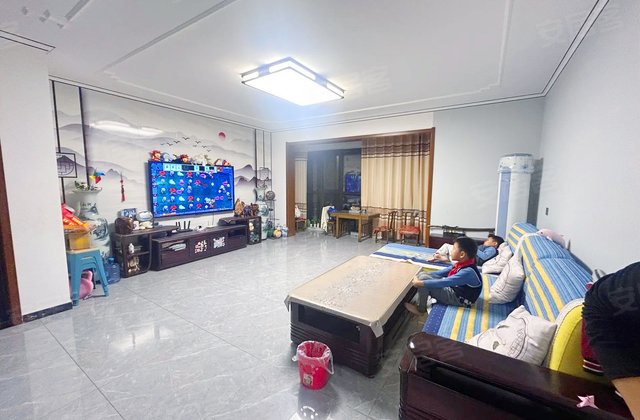 绿城荷畔春风3室2厅133.43㎡110万二手房图片