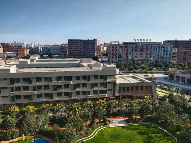 世茂摩天城(六期)