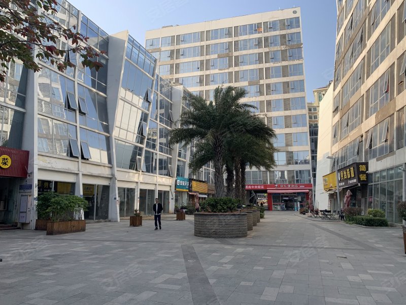 永建顶尚,二手房_大山谷图库