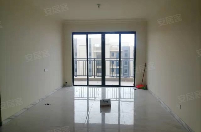 碧桂园华附凤凰城3室2厅115㎡99万二手房图片