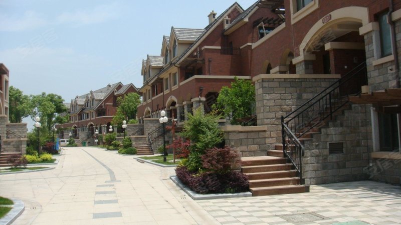 南郊庄园(公寓住宅)