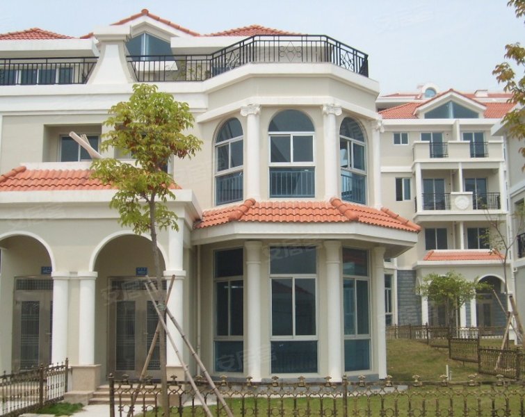 银湖花园(公寓住宅)