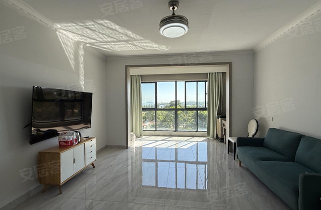 君悦黄金海岸4室2厅120㎡65万二手房图片