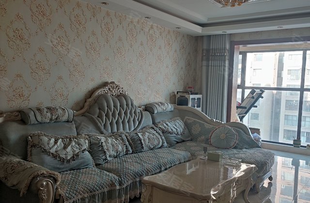 金桥佳苑3室1厅123㎡98万二手房图片