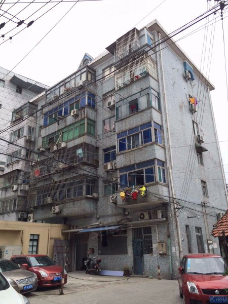 西市街175弄小区 