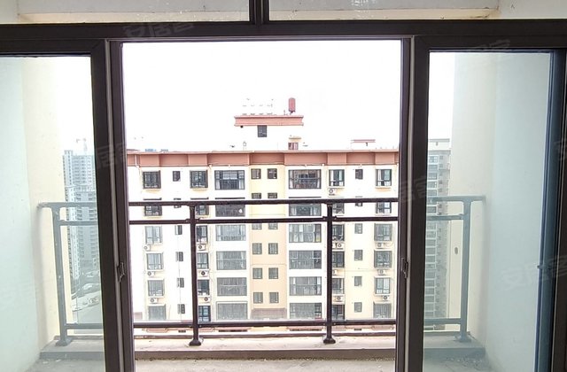 朋鹰紫城3室2厅100㎡43万二手房图片