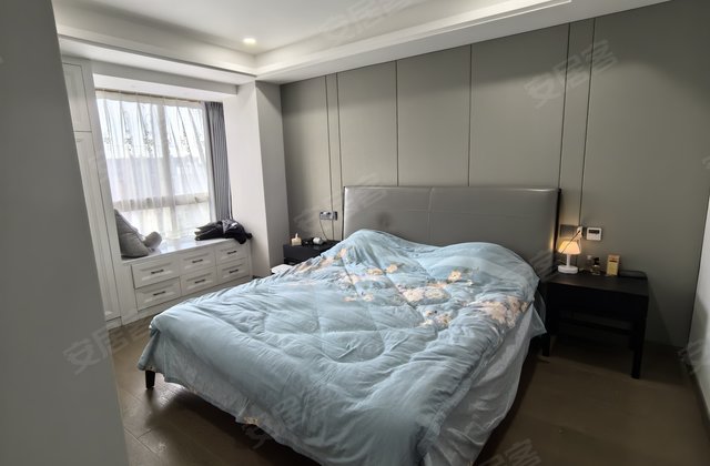 东莘锦苑3室2厅155㎡158万二手房图片