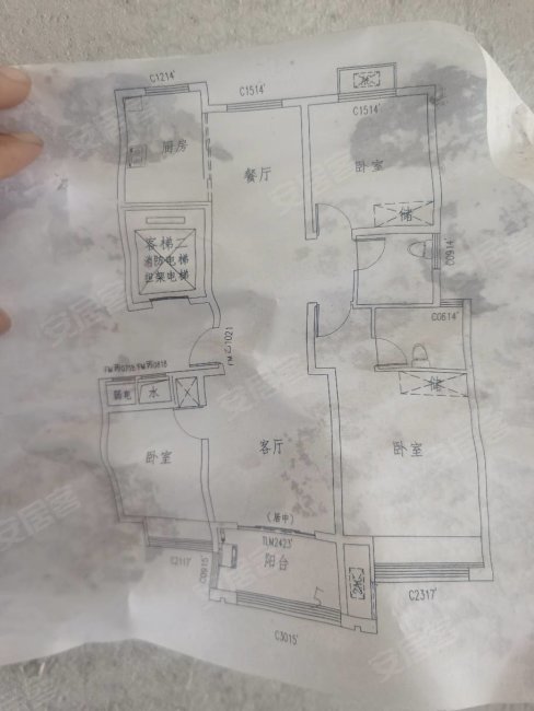 东骏华府3室2厅2卫122㎡南北58.8万