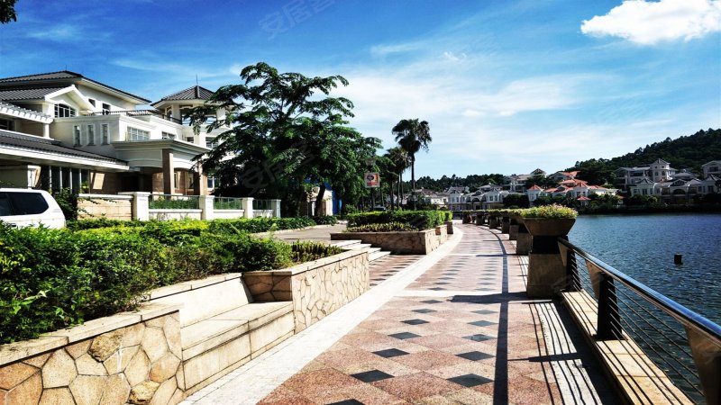 三正半山豪苑(别墅)