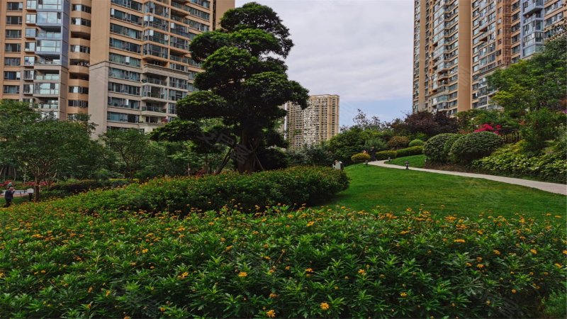 华侨城御龙山,御风二路9号-桂林华侨城御龙山二手房,租房,房价-桂林