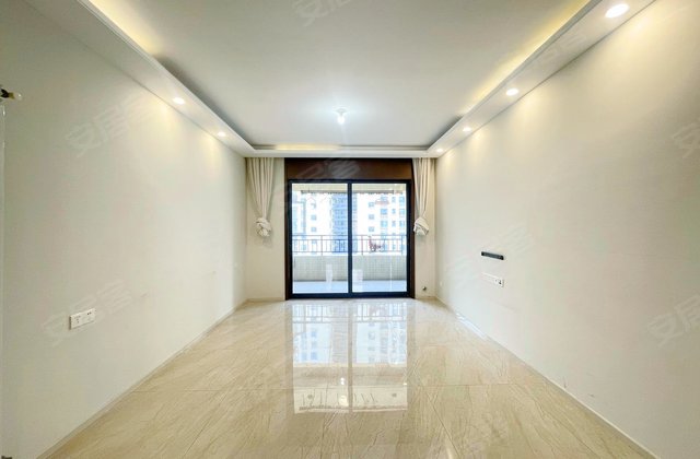 保利香颂3室2厅110.43㎡135万二手房图片