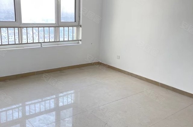 鹊华景和苑3室2厅128㎡70万二手房图片