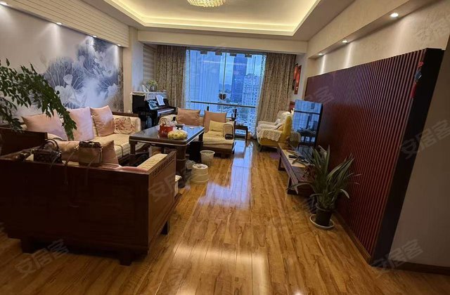 钻石苑3室2厅169㎡128.8万二手房图片