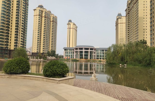 8分香河瑞家房产香河好百年家具城秀水街御湖湾2016年建造中层(共26层