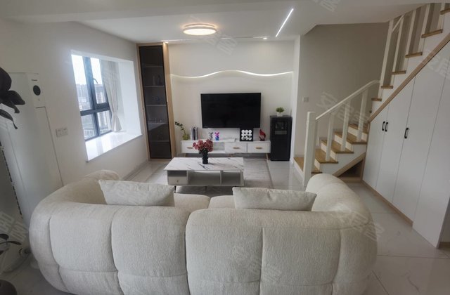 传化广场爱尚里2室2厅70㎡28.8万二手房图片