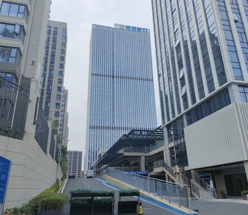 招商城市主场