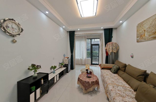 恒达金郡3室2厅112.2㎡67万二手房图片