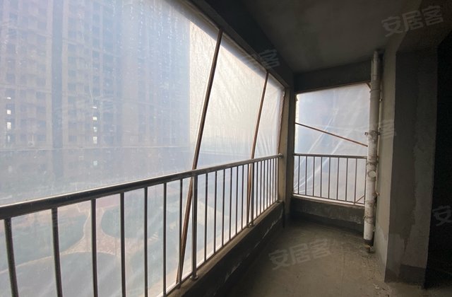 安广铭著4室2厅140㎡91万二手房图片