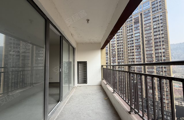 中交王府景4期4室2厅136㎡62万二手房图片