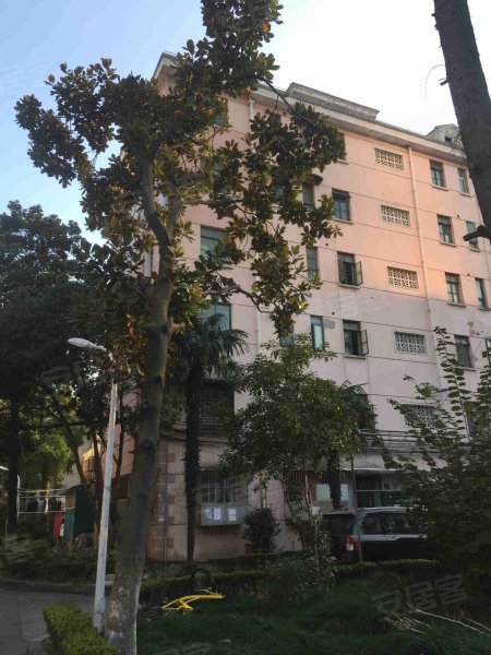 崂山东路644弄小区 