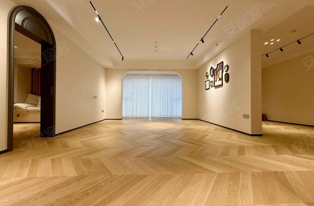 万达首府L2区4室2厅162.81㎡168万二手房图片