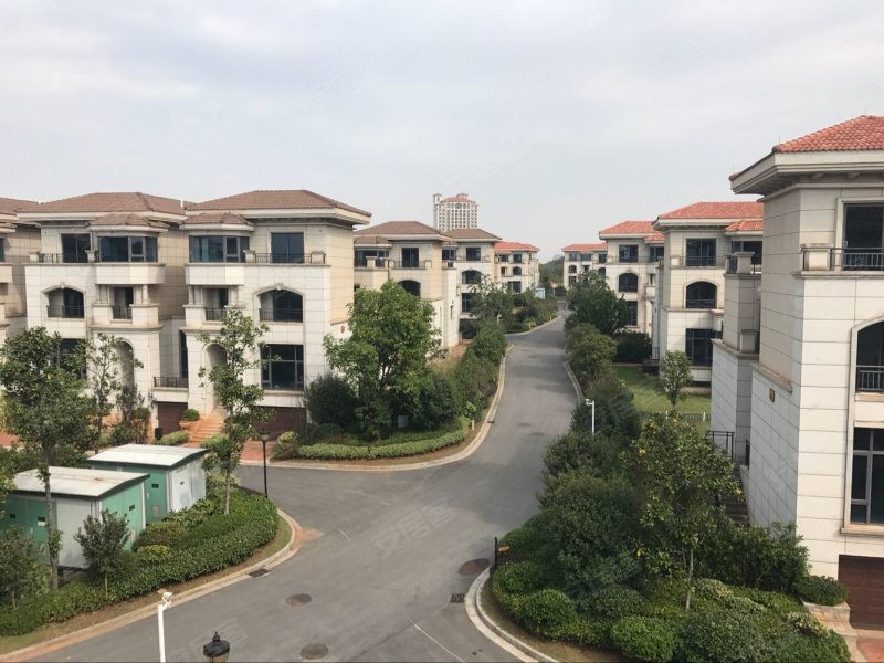 云南城投汀兰湖(别墅),温泉大道8号-南昌云南城投汀兰湖(别墅)二手房