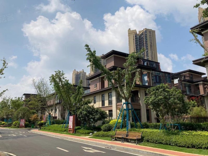 保利中央公园(别墅),柳溪路,近环湖路-常德保利中央公园(别墅)二手房