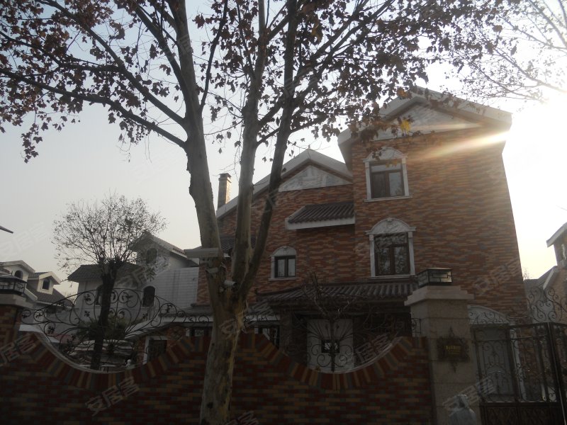 西山花园别墅小区