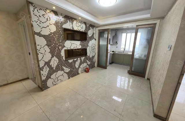 汇金中央水城3室2厅128㎡87.6万二手房图片