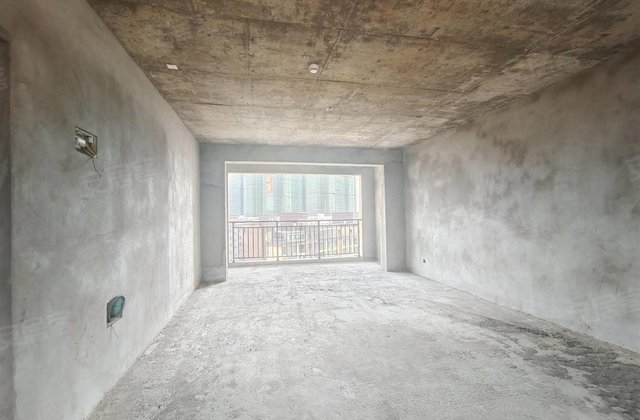 正洪春天珑府3室2厅129㎡38万二手房图片